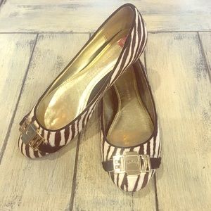 Elaine Turner Zebra Flats